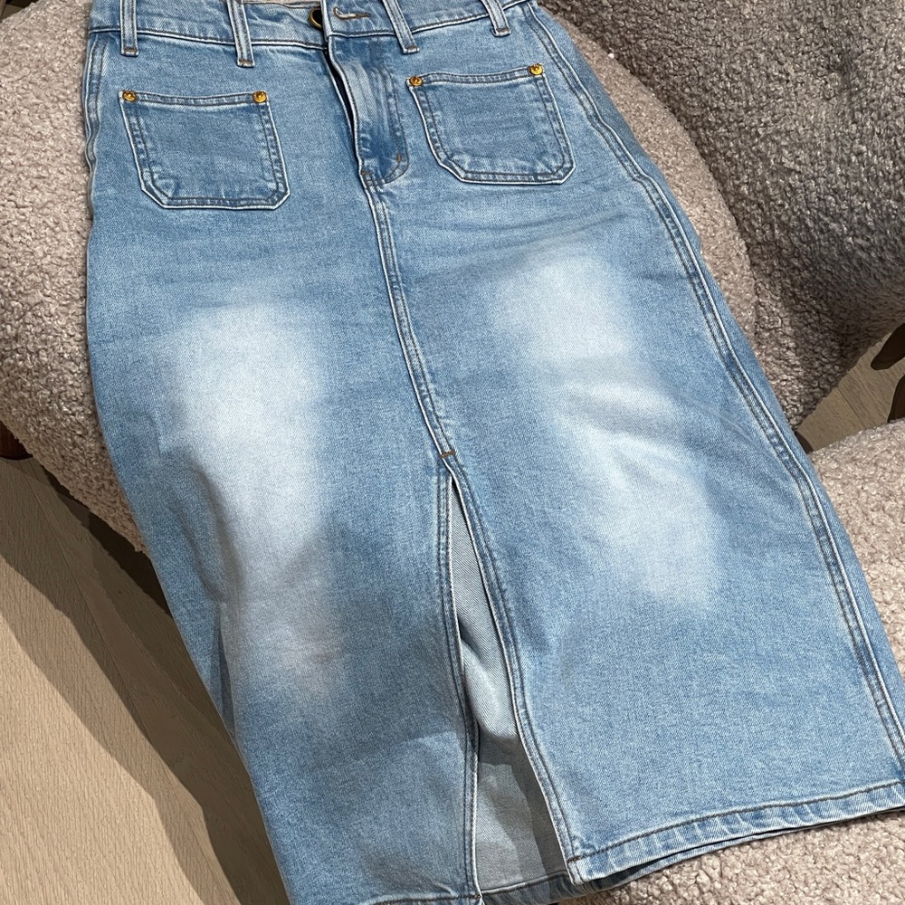 Khaite denim skirt size 25